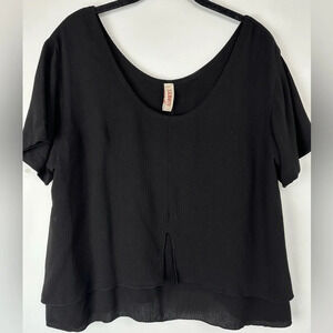 Serendipity Maui Women's Top Size Large Black Rayon Cropped Layered Lagenlook‎